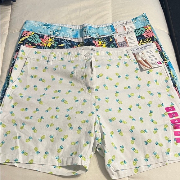 NWT Caribbean Joe Tropical Print Shorts Trio - Picture 8 of 13